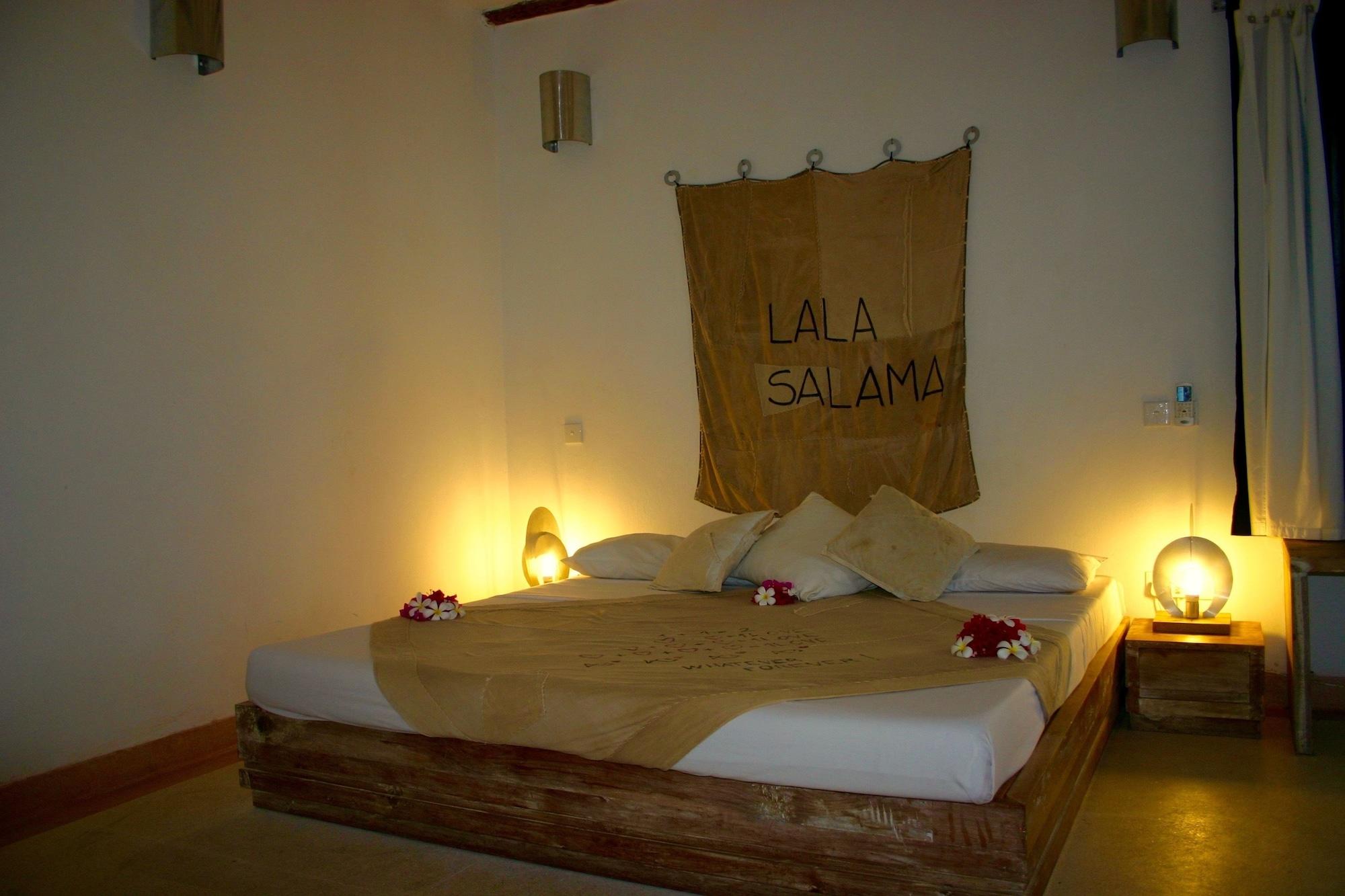Mawe Resort Watamu Boutique Hotel Exterior photo