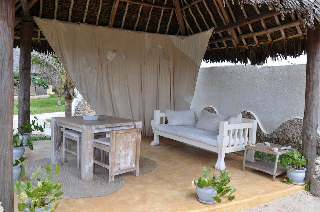 Mawe Resort Watamu Boutique Hotel Exterior photo