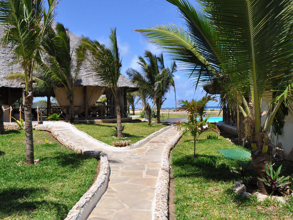 Mawe Resort Watamu Boutique Hotel Exterior photo