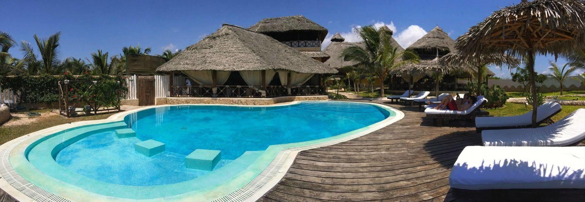 Mawe Resort Watamu Boutique Hotel Exterior photo